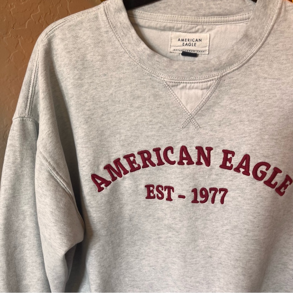American Eagle Outfitters Gray boxy oversized fit spellout Sweatshirtsize XS